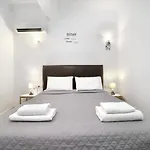Anius 아파트호텔
