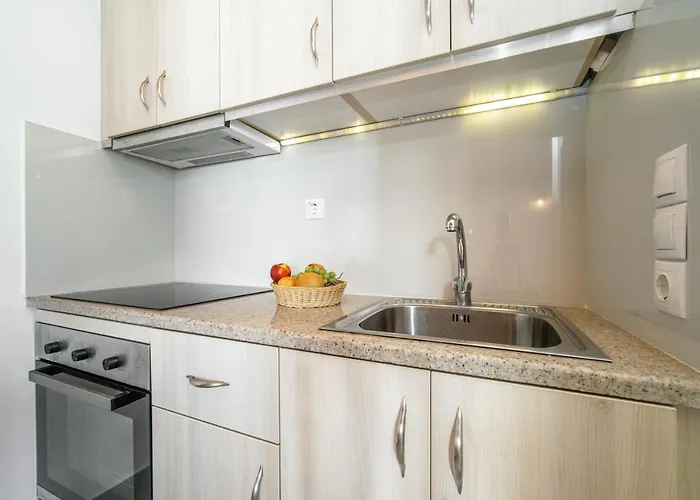 Anius 公寓式酒店 3*