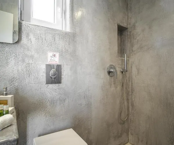 Anius Hotel apartamentowy 3*